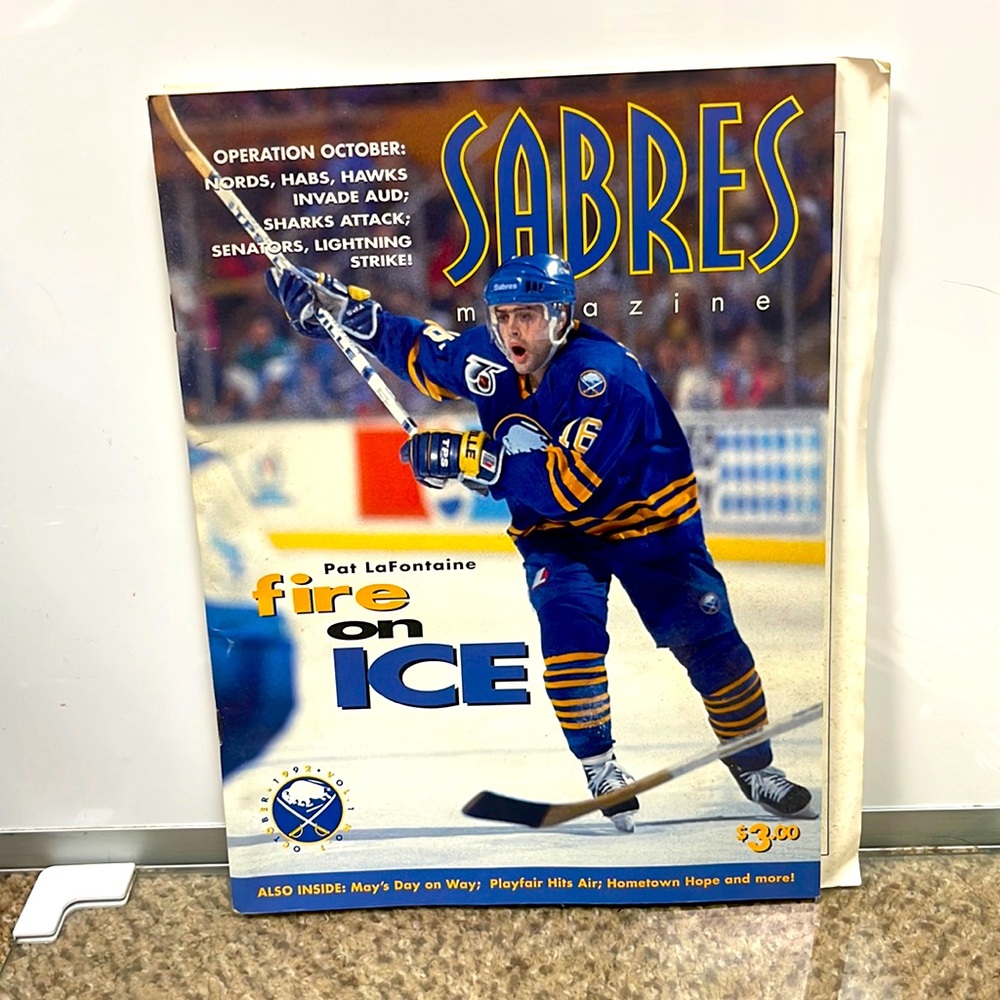 October 1992 volume 1 number 1 Sabres Magazine